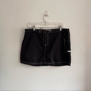 Nautica black with white stitching sport skirt size Large